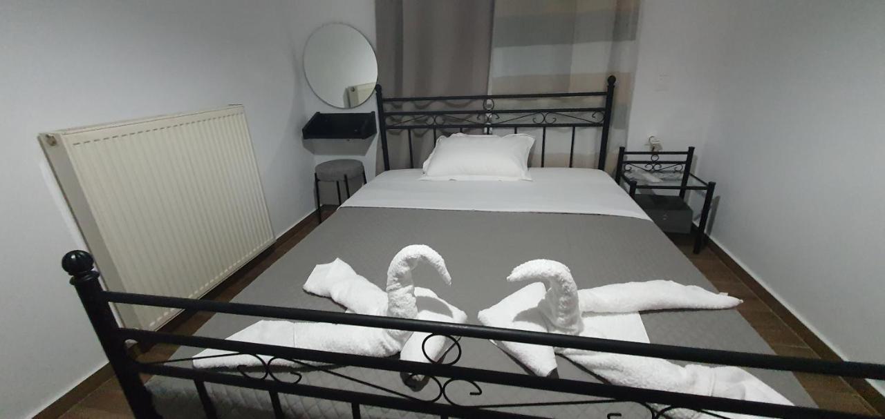 Aeropis Villa, Chania Feriehus *