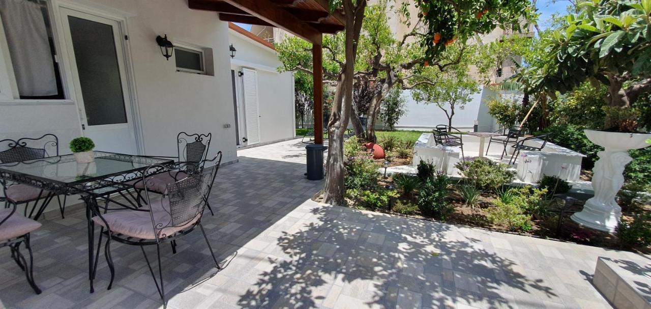 Aeropis Villa, Chania Feriehus *